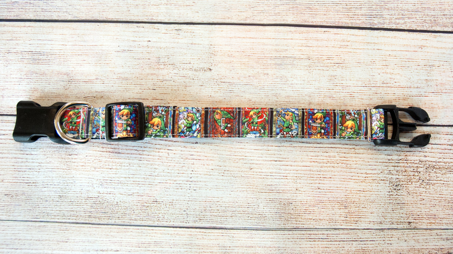 Link dog collar and/or leash. 1 inch wide.
