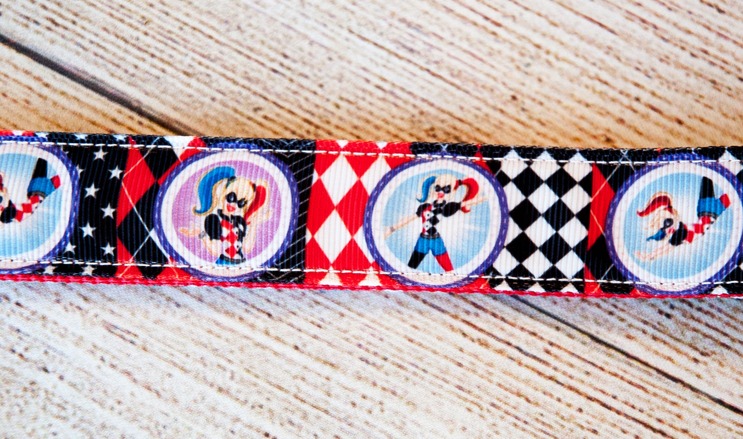 Modern Harley Quinn dog collar and/or leash. 1 inch leash