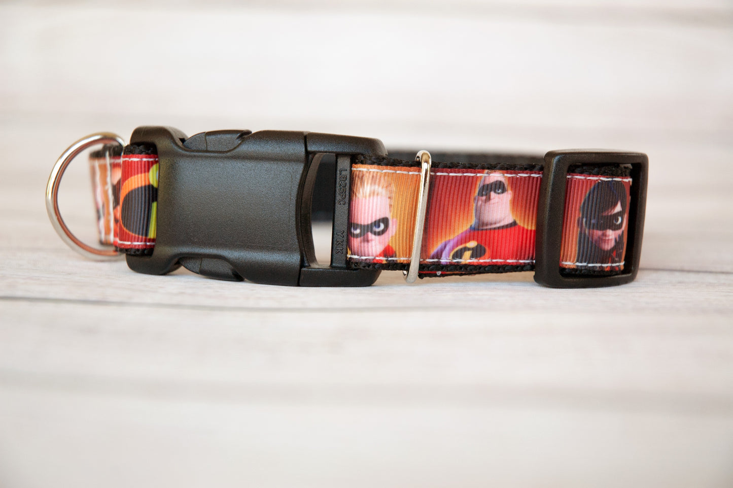 Superhero family, Incredible family, 1" wide