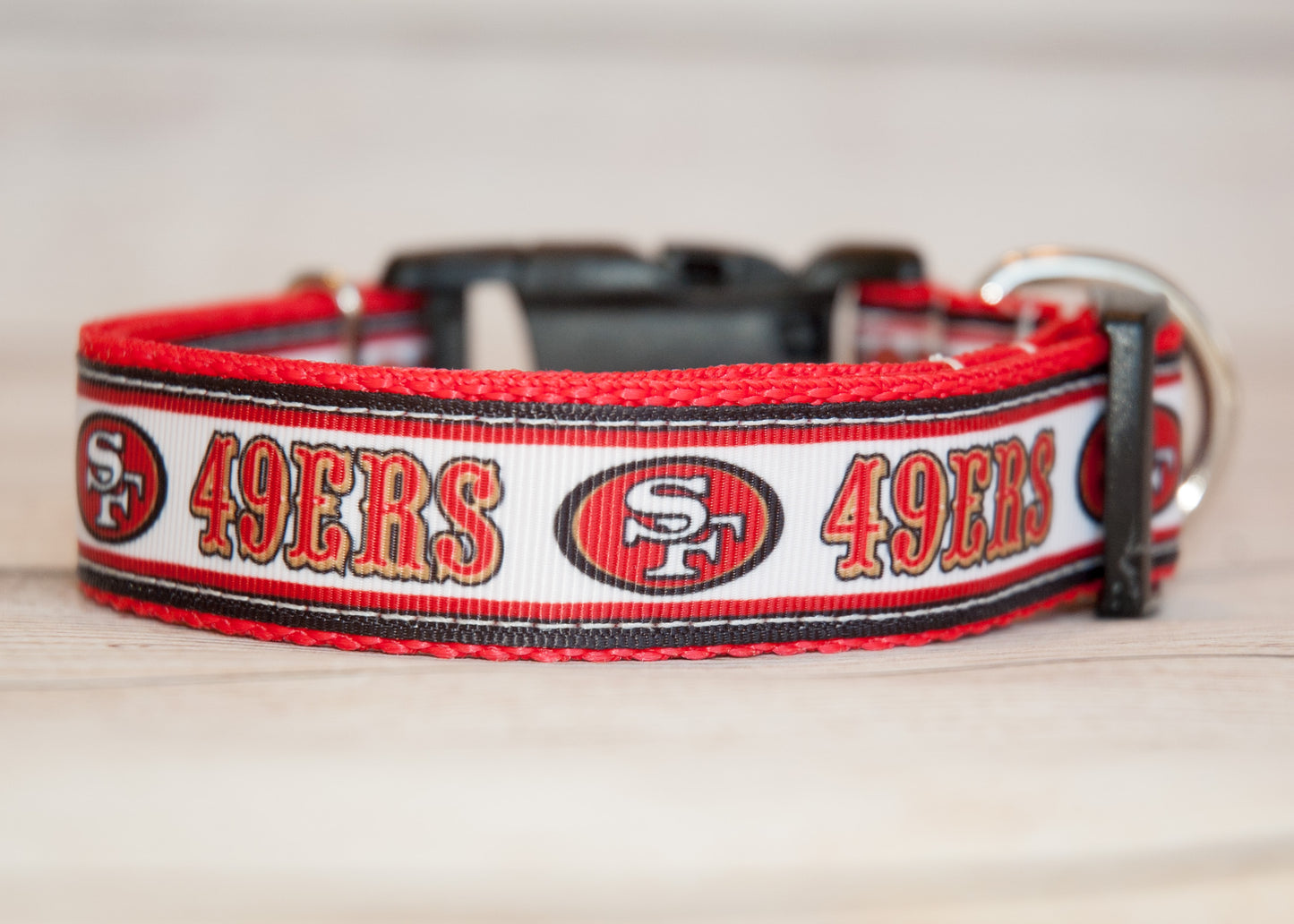 San Francisco Forty Niner's dog collar and/or leash. 1 inch wide