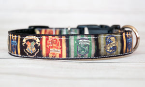 Wizard houses dog collar. 1 inch wide