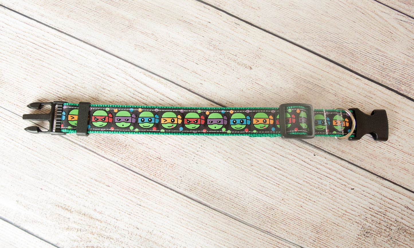 Little Ninjas dog collar. 1" wide, green