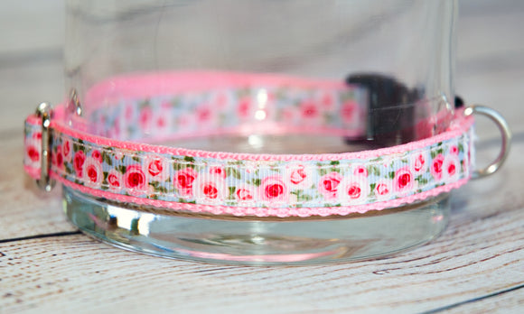Rose small dog and cat collar. 1/2