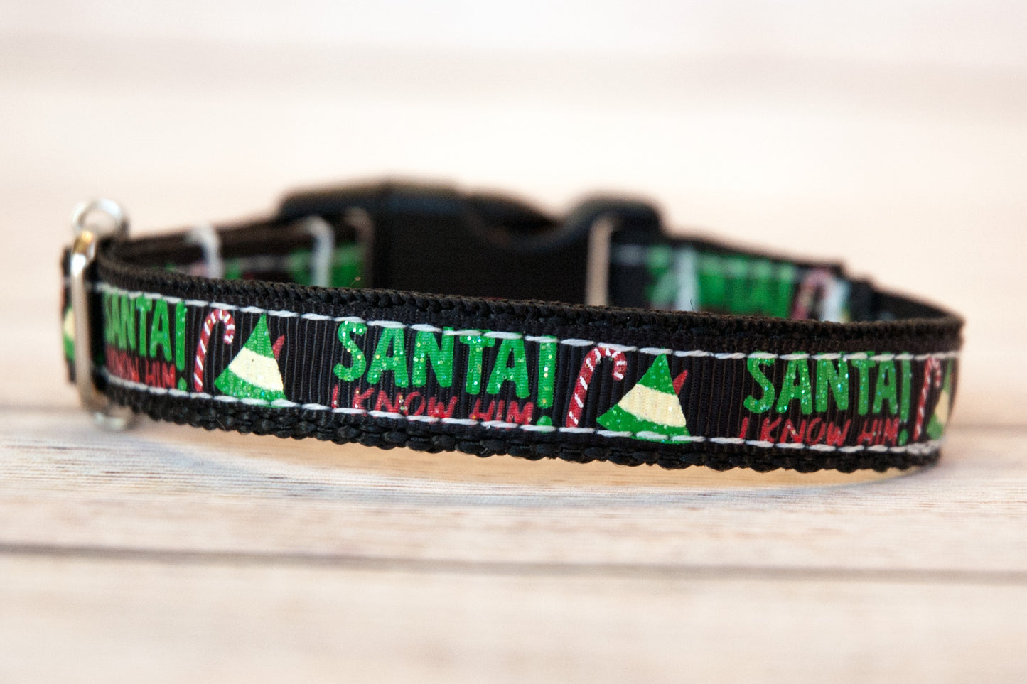 "Santa! I know him!" dog collar. Christmas dog collar, 1/2" wide for small dogs or cats