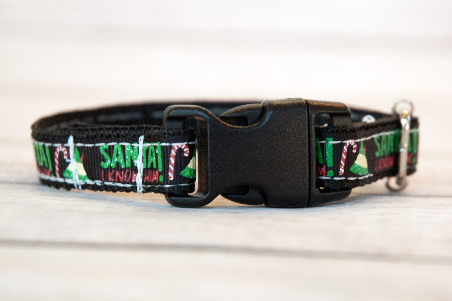 "Santa! I know him!" dog collar. Christmas dog collar, 1/2" wide for small dogs or cats