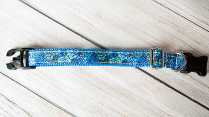 Succulent plants dog collar in blues and greens, 3/4" wide