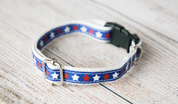 Red, White, Blue patriotic small dog or cat collar. 1/2